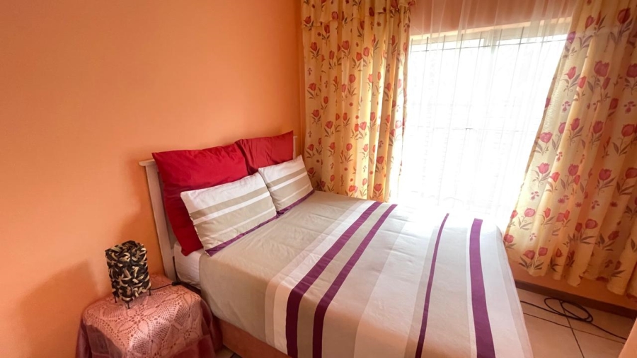 2 Bedroom Property for Sale in Cambridge Eastern Cape